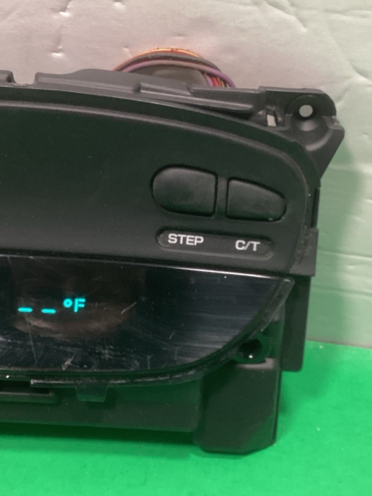2002 - 2008 DODGE RAM OVERHEAD CONSOLE COMPUTER DISPLAY TEMP COMPASS TESTED