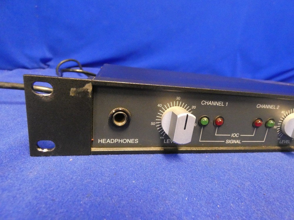 Crown D-75A Two Channel Power Amplifier (Tested-Working)