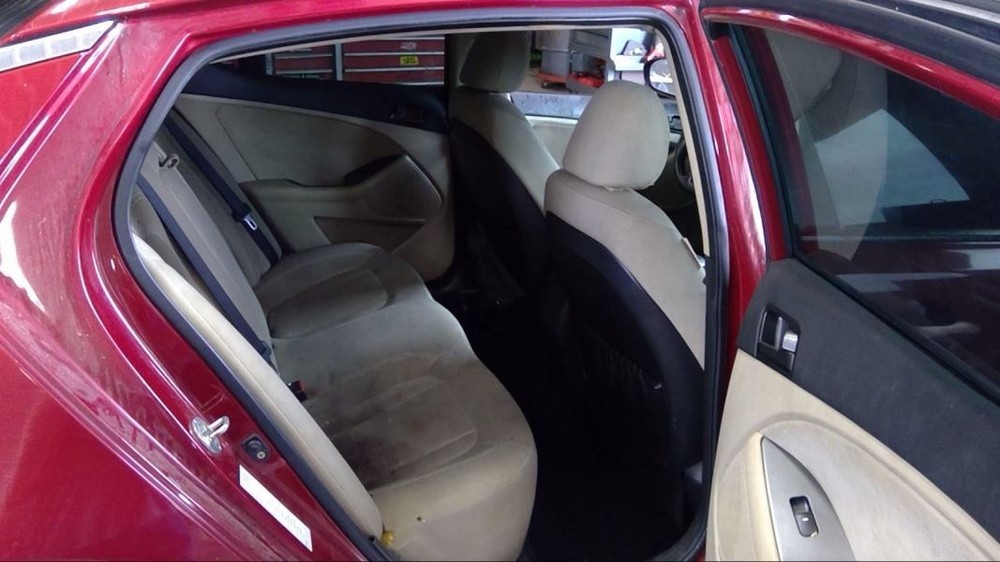 OPTIMA KIA 2011 Door Trim Panel Rear 642525