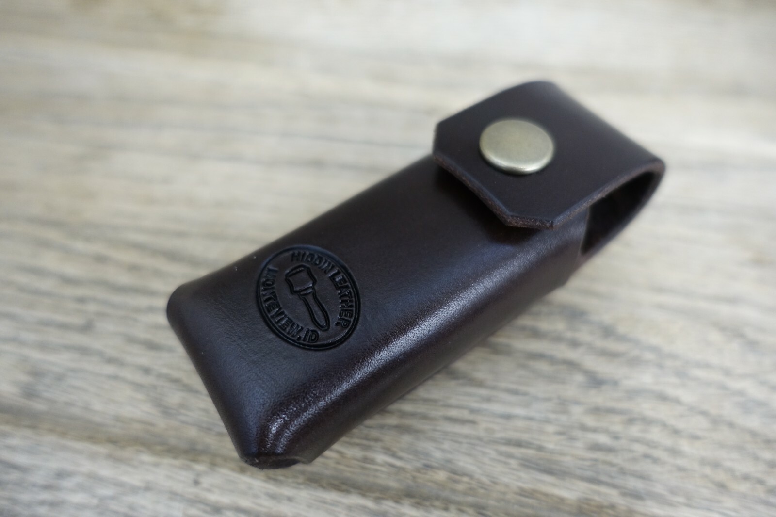 Leather Sheath for Leatherman SUPERTOOL 300 Full Grain Leather. HIDDIN USA