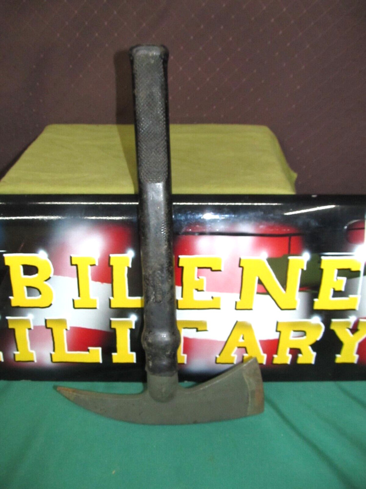 Original WWII Era USAAF Bomber Crew 20,000V Rated Crash Axe RP4 Ax Hatchet