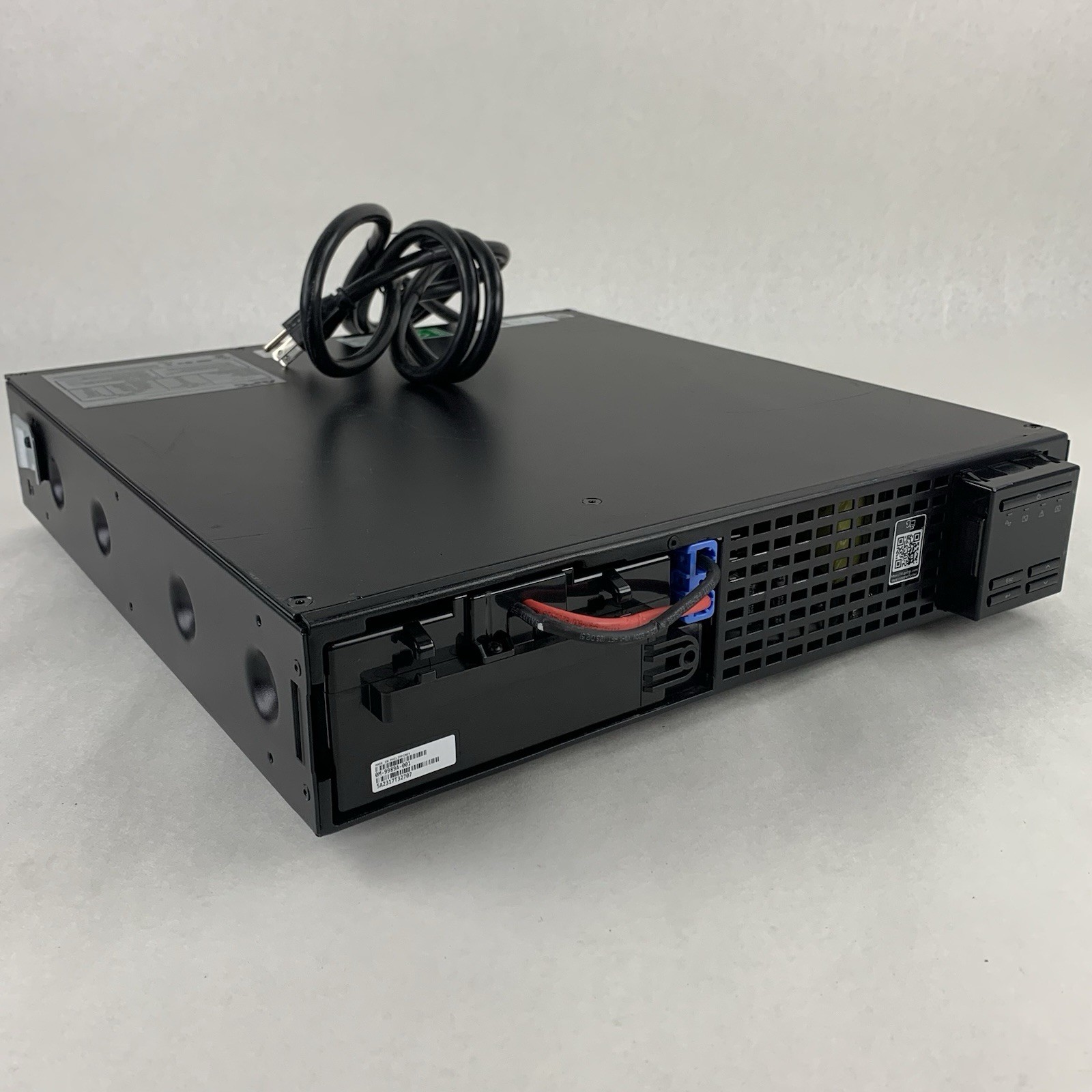 APC SMX1500RM2UCNC Battery Backup UPS Tested No Net Card No Batt No Faceplate