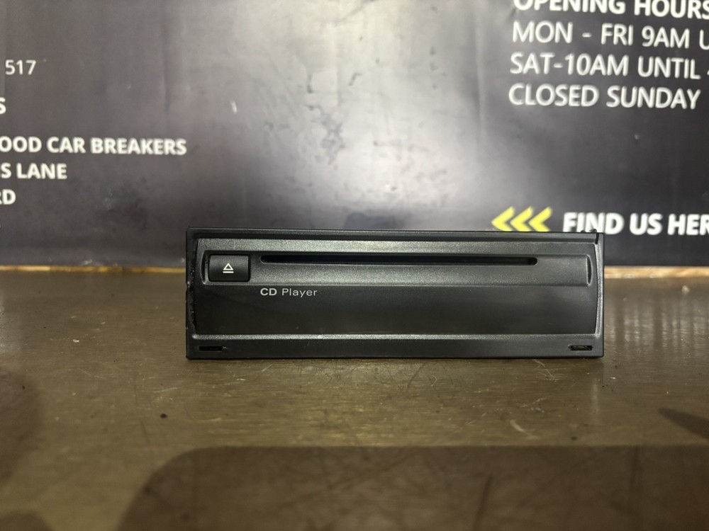2006 AUDI A6 Cd drive 4F0035769A