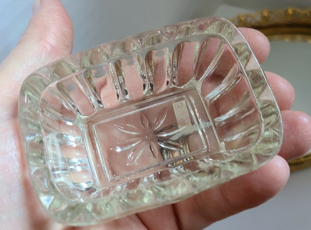 vtg CLEAR rectangular shape MASTER SALT CELLAR DIP OPEN MINT DISH Free Ship US