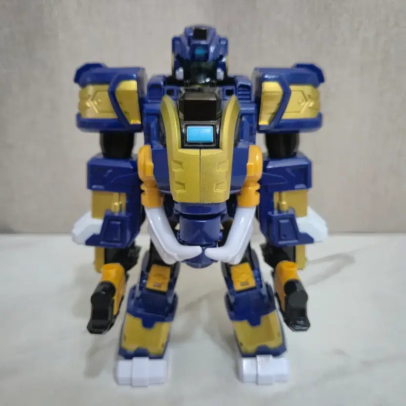 Mini Special Forces Animaltron Ally