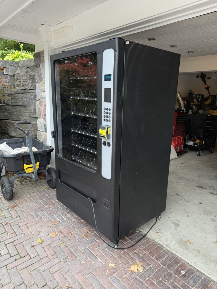 Wittern Usi Snack Vending Machine 5-wide Snack Candy Vending Machine