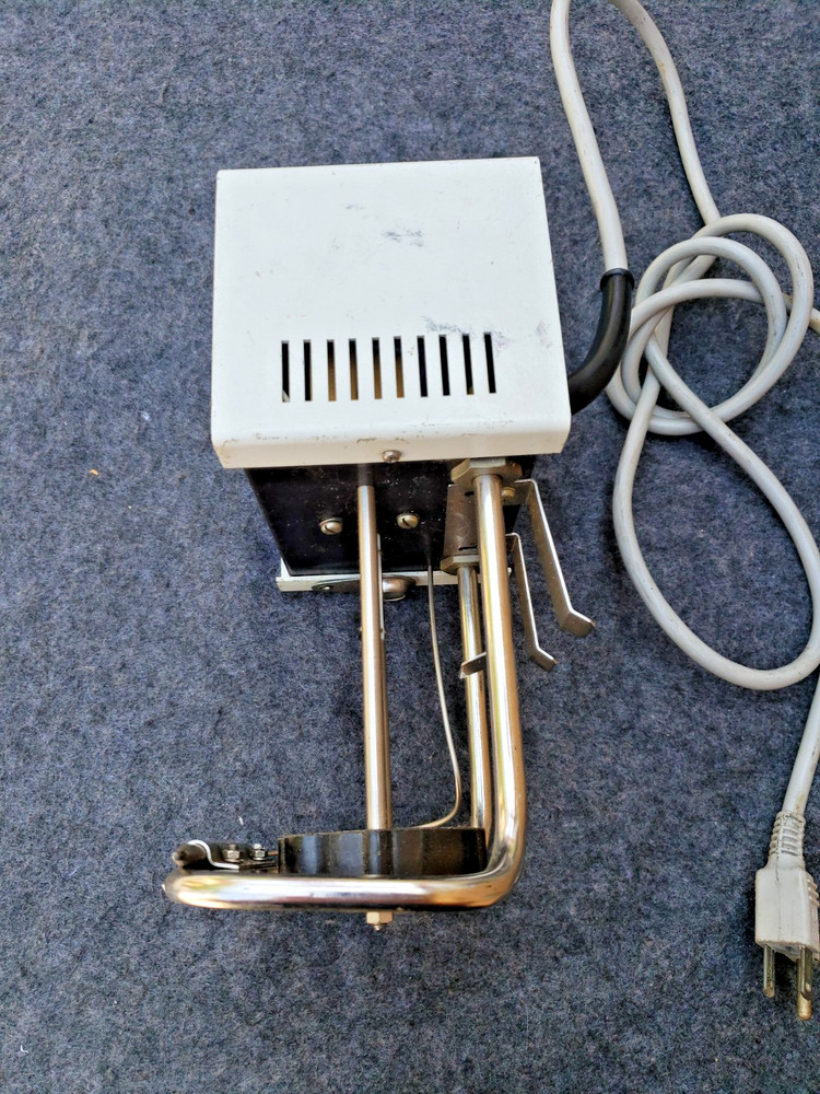 HAAKE MODEL E12 HEATED WATER BATH CIRCULATOR IMMERSION RECIRCULATING...(OSSD)