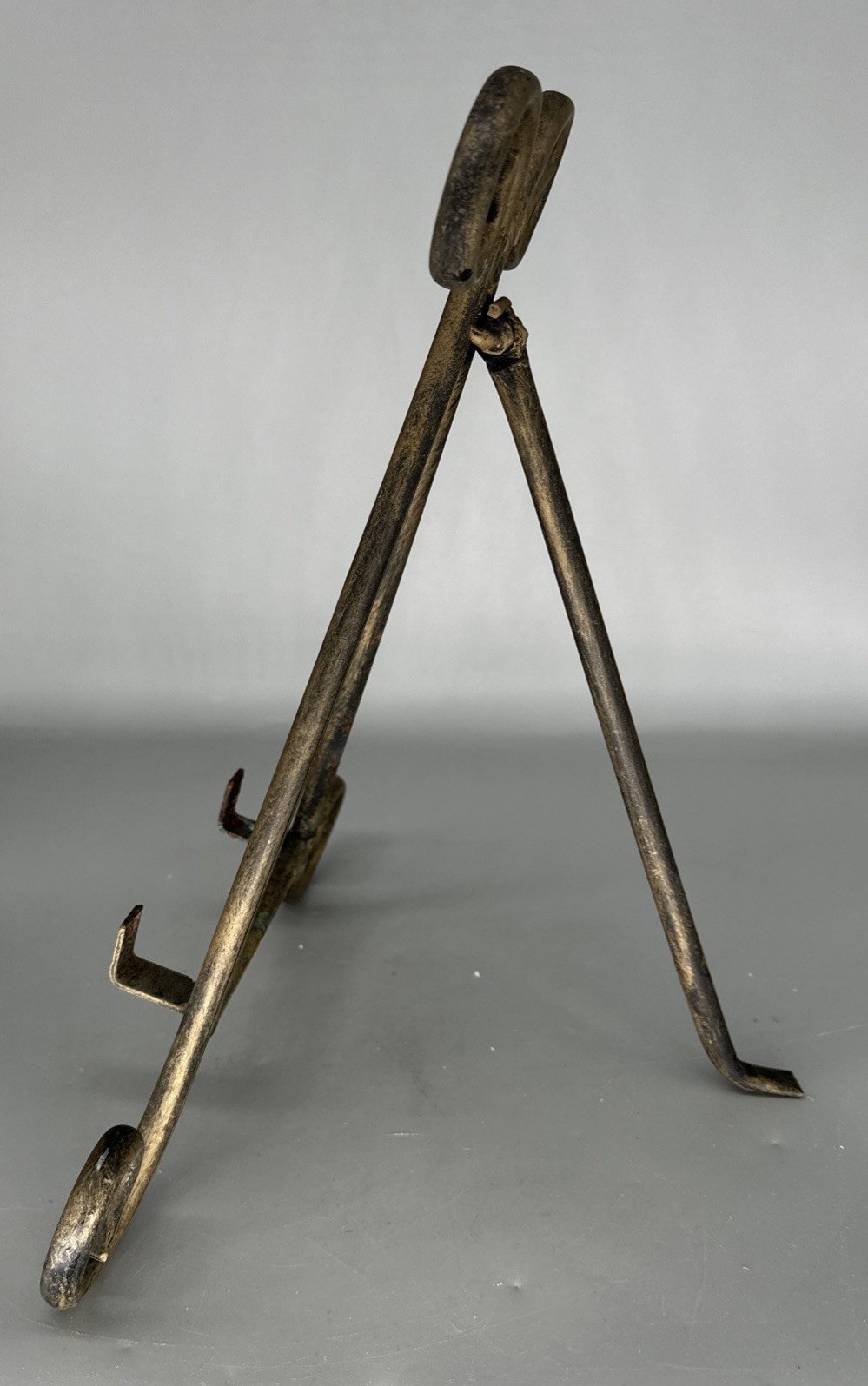 Vintage Metal Large Tripod Picture Book Holder Distresssed H. 13" L. 11"