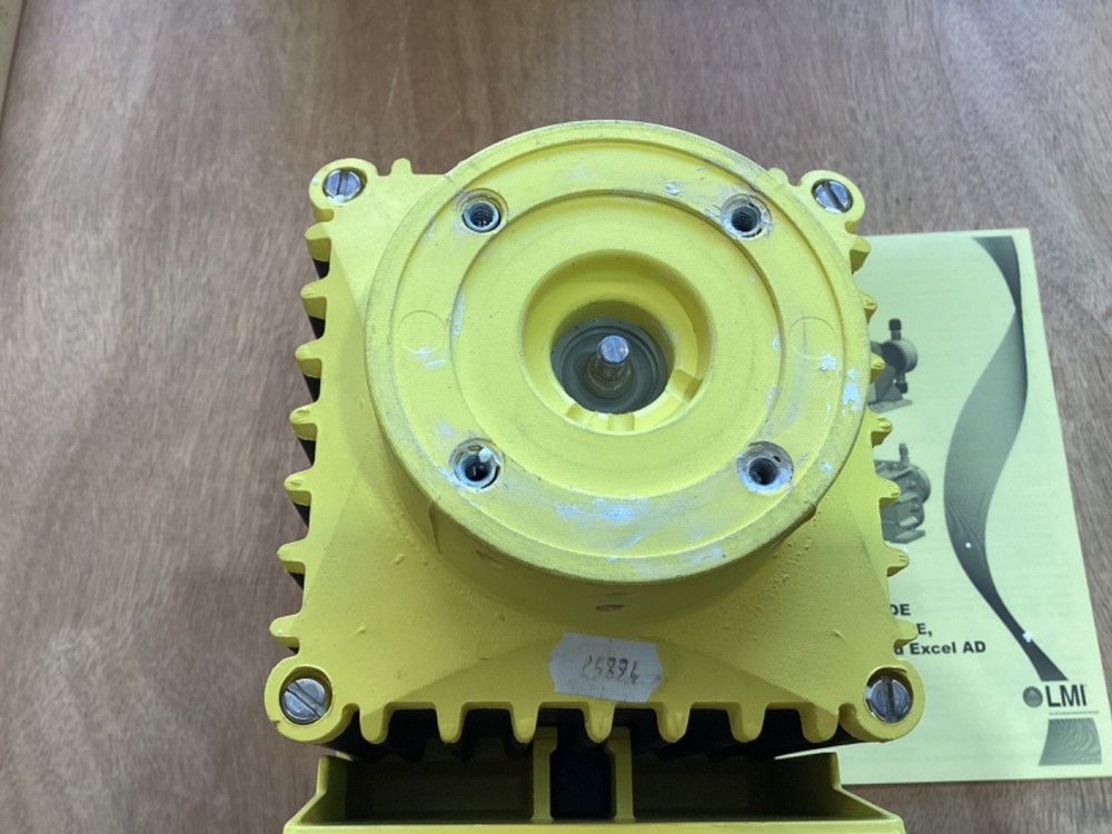 LMI B126 Electronic Controlled Metering Pump 250VAC