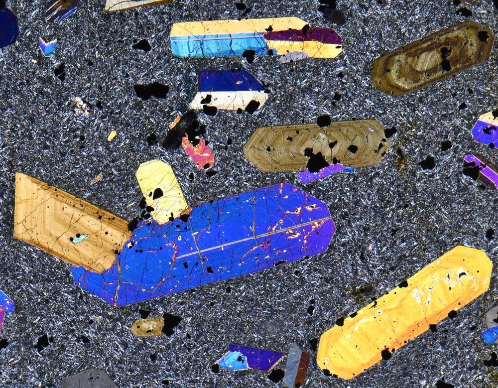 TEPHRITE Augite Basalt volcanic rock thin section STUNNING microscope slide