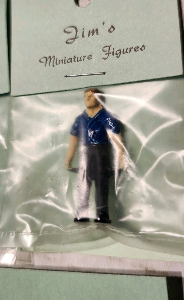 Jim's Miniature Figures O Scale Figures Set (8 Packages)
