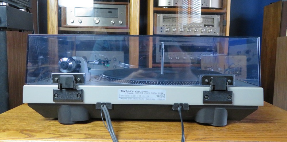 Technics SL-1650 Quality Automatic Stack Direct Drive Turntable Serviced Nr Mint