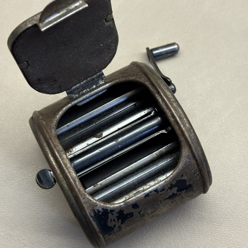 Vintage Twinplex Razor Blade Sharpener Old And Worn