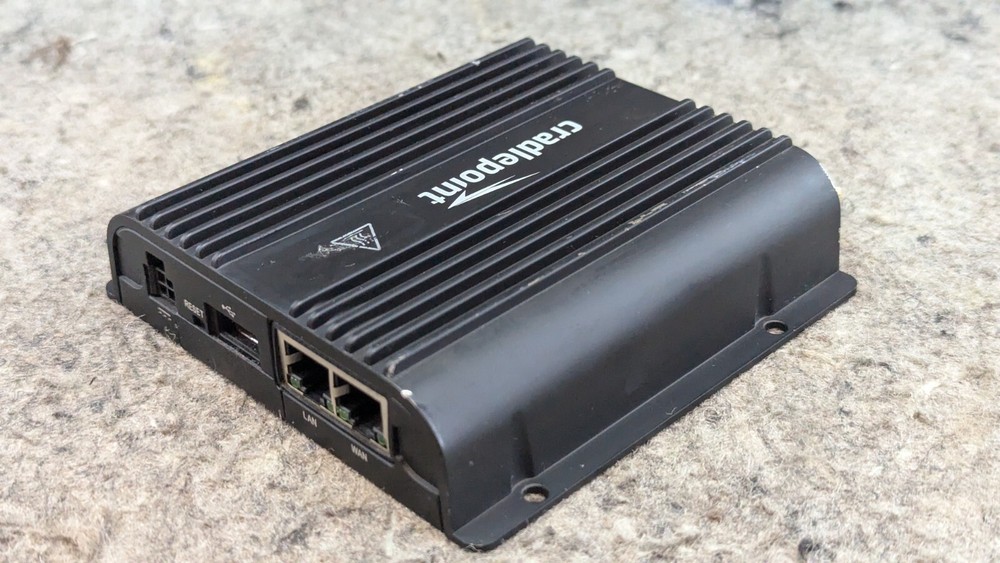 Cradlepoint IBR650C-150M-D LTE Wireless Router - Untested
