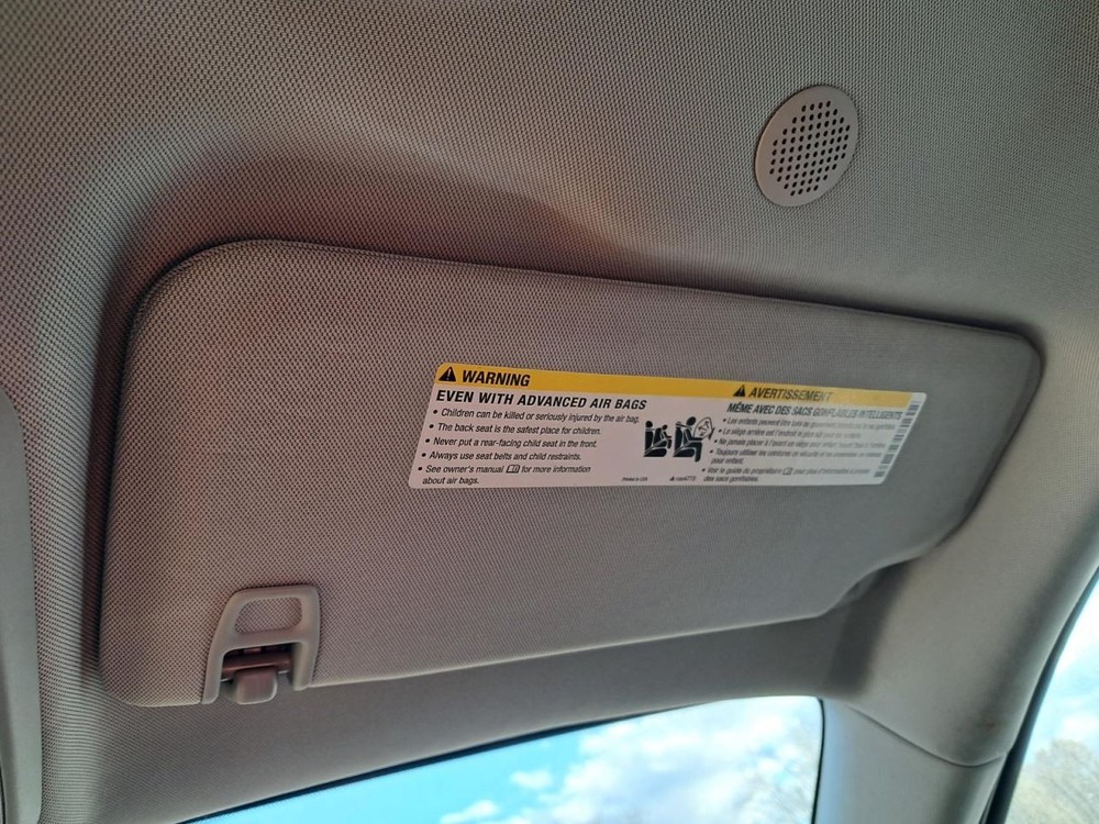 ENCORE 2013 Glove Box 4861490