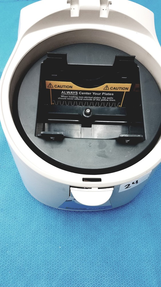 Benchmark PlateFuge C2000 Microplate Microcentrifuge with Rotor