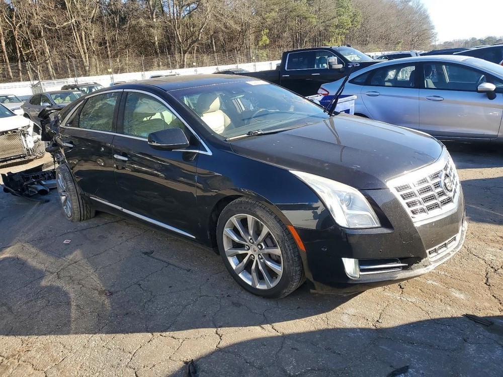 XTS 2015 Glove Box 5001732