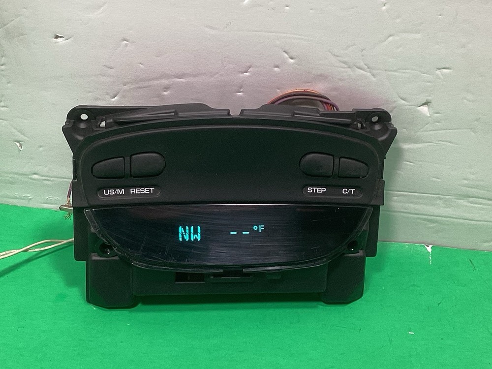 2002 - 2008 DODGE RAM OVERHEAD CONSOLE COMPUTER DISPLAY TEMP COMPASS TESTED