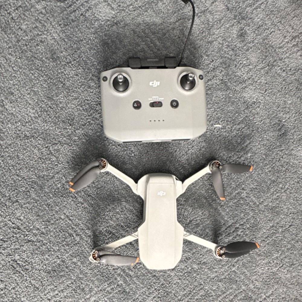 DJI Mini Ready to Fly Camera Drone with Remote Controller, NO BATTERIES U BUY IT
