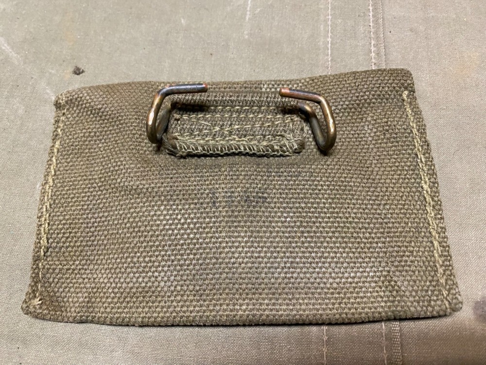 ORIGINAL WWII US ARMY M1942 FIRST AID CARRY BELT POUCH-OD#7