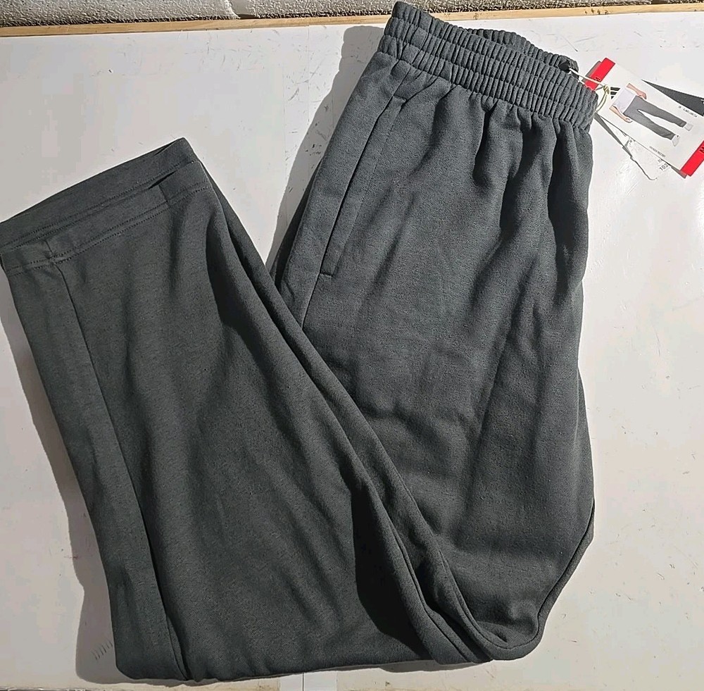 Adidas Men's Pockets Fleece Pants, Grey(Gresix), Size M
