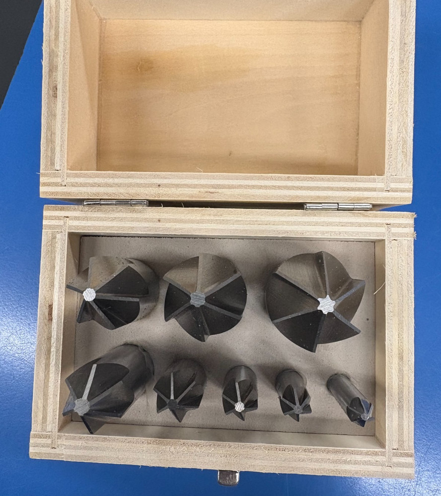 COUNTERSINK SET 8 PC 1/4"-1" 6FL 82°