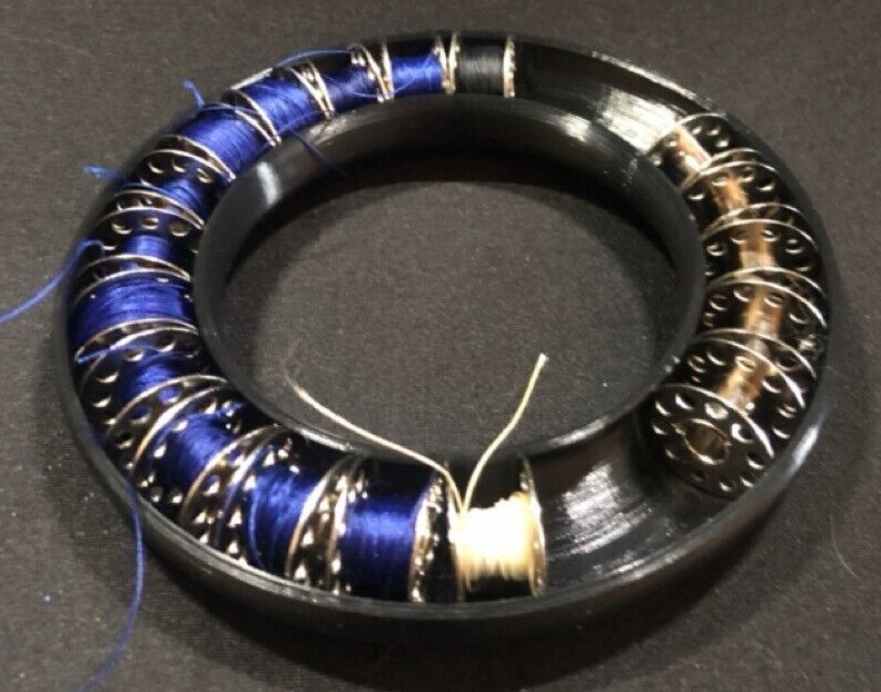 BOBBIN THREAD SAVER, BOBBIN HOLDER SEWING QUILTING ORGANIZER RING