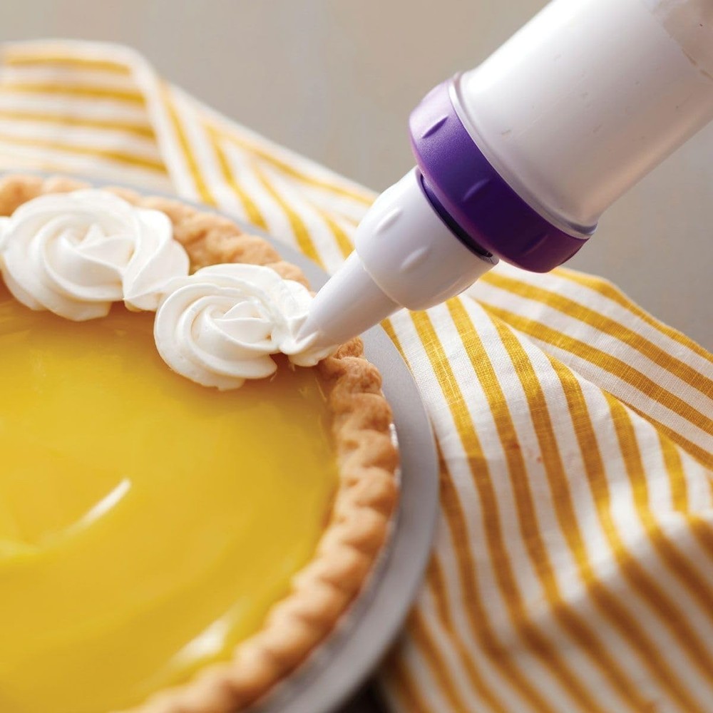 Wilton Dessert Decorator Plus - Precision Cake Decorator