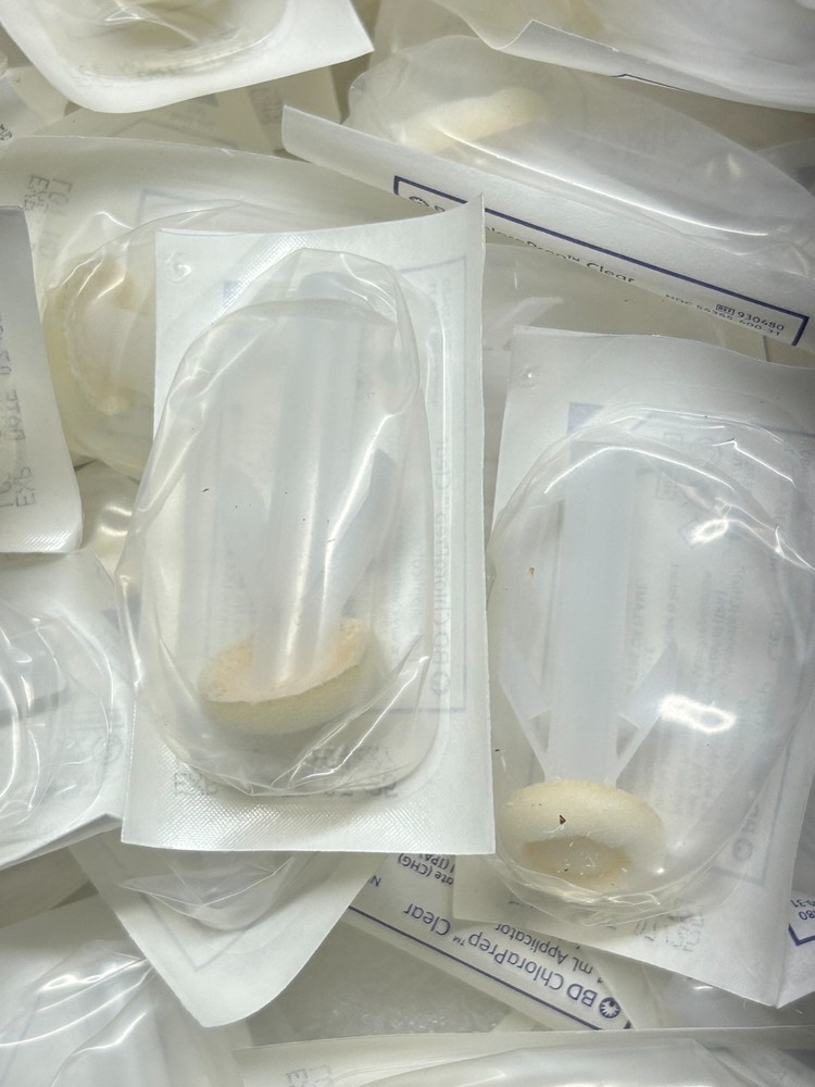 60x Chloraprep Clear 1mL Applicators