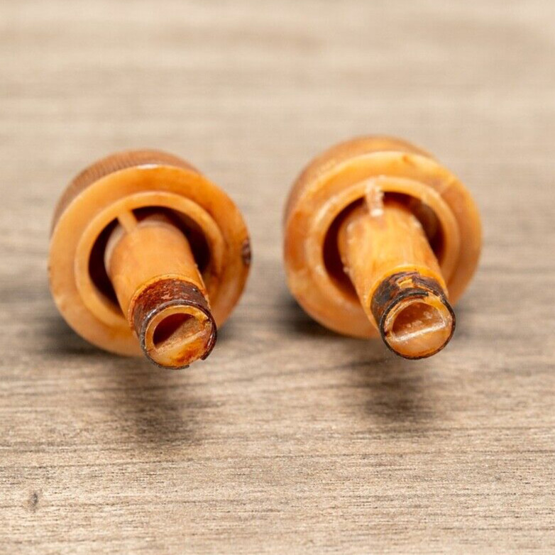 Midcentury Bendix Radio Knobs 2pc Caramel Swirled Plastic 1/4" Opening D Shaft