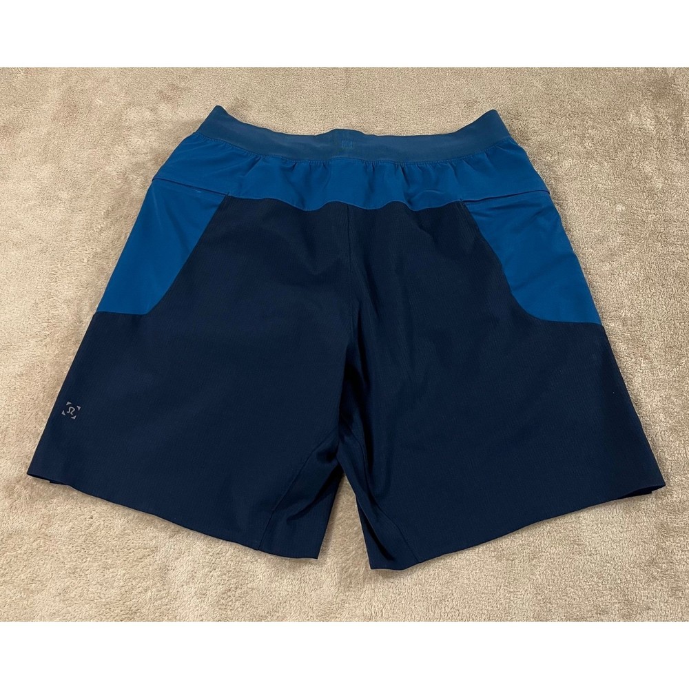 Lululemon T.H.E short Mens size Medium blue Training Athletic Gym