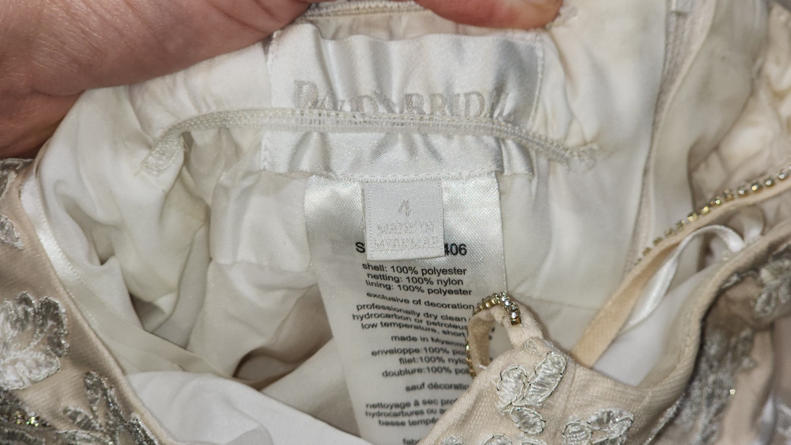 $180 Davids Bridal Ivory Floral Applique Spaghetti Strap Flower Girl Dress Sz 4