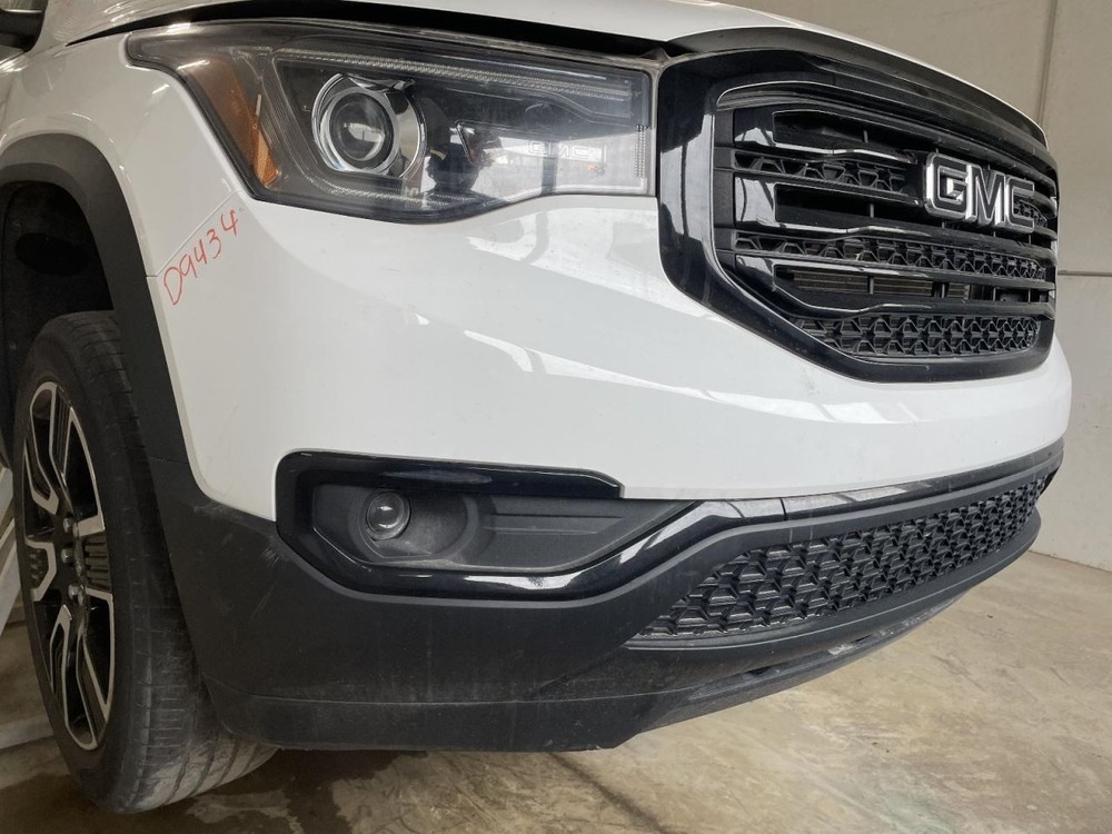 Complete Console Front Floor Without All Terrain Package Fits 19 ACADIA 1047054