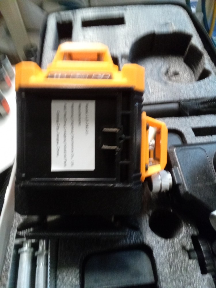 LLX-360-01 16-Line Light Self Leveling Laser Level