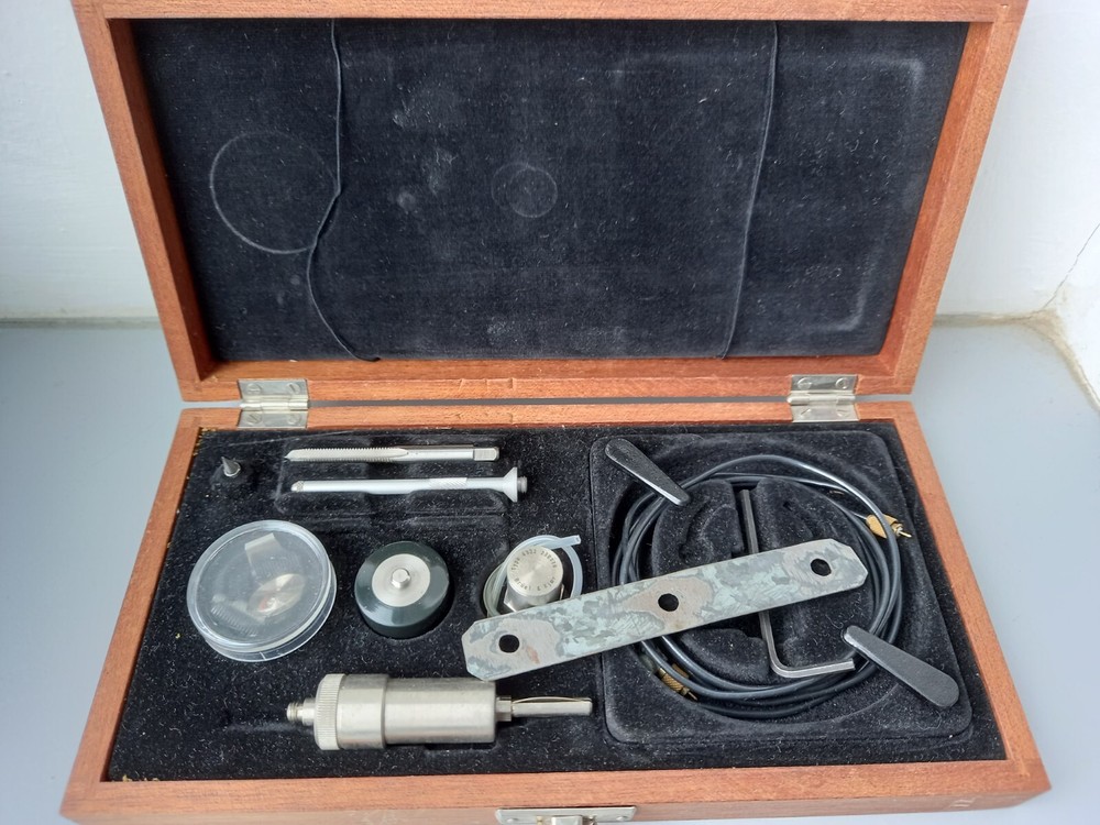 Bruel & Kjaer: Accelerometer N 4332