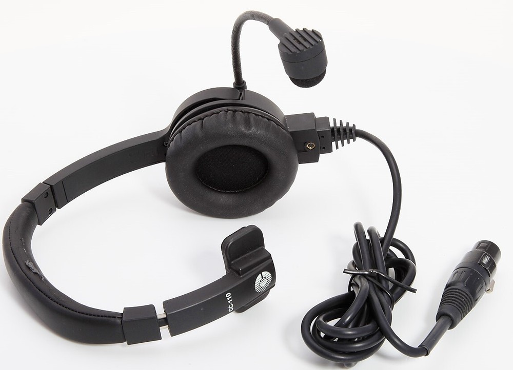 ClearCom HME CC-110 Intercom Headset + Dynamic Microphone 4 Pin Female XLR Plug