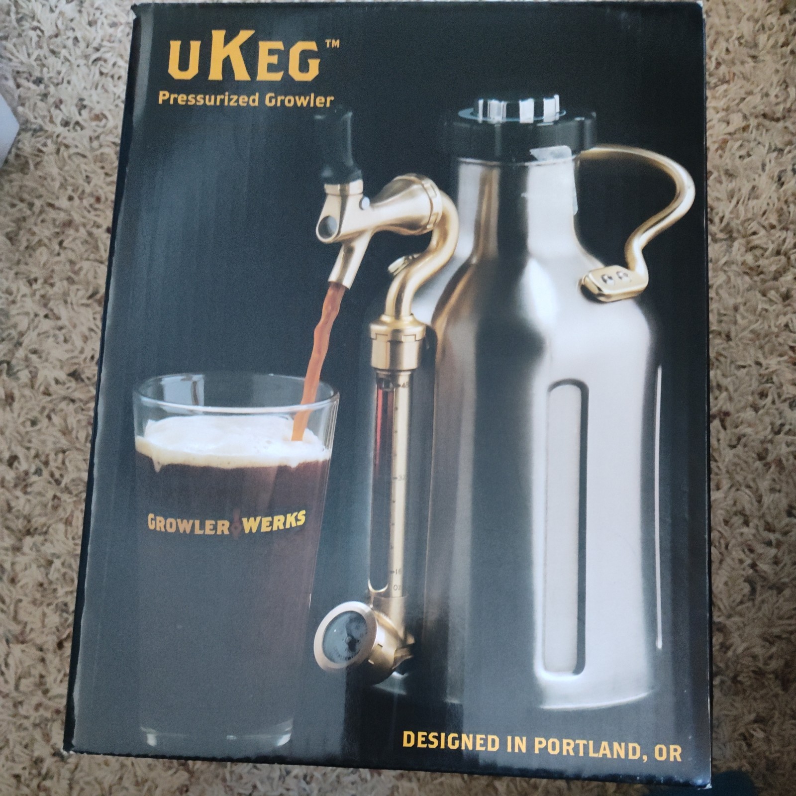 GrowlerWerks uKeg 64 oz Pressurized Stainless Steel Beer Growler New-open Box