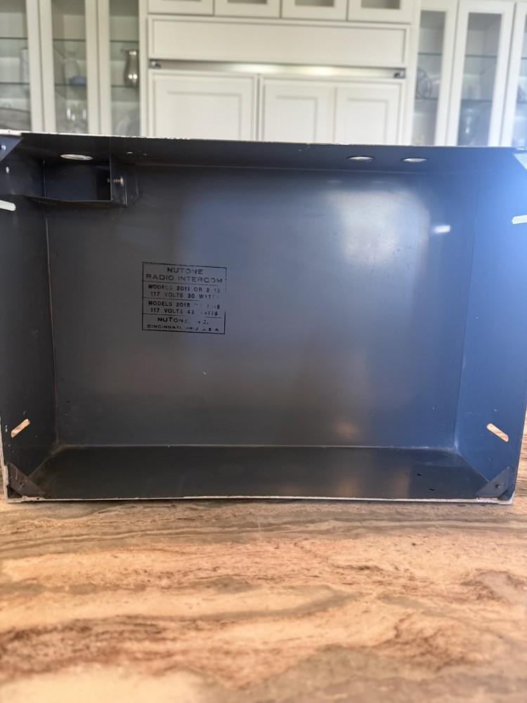 NuTone 2016 Audio Intercom System Radio Phono Input Main Unit & Remote Stations