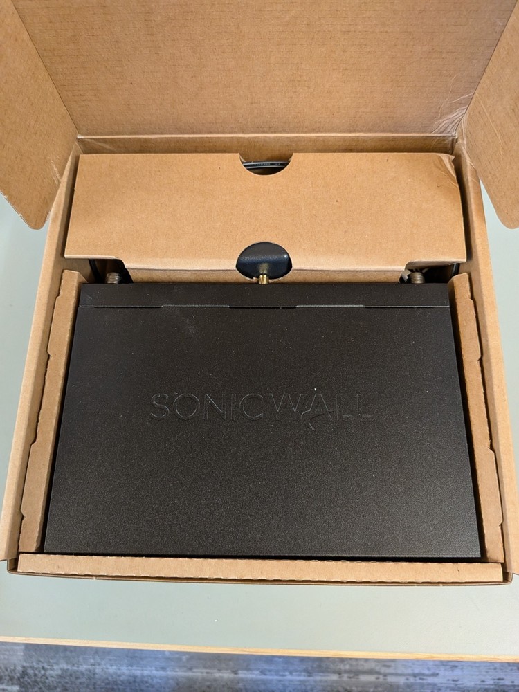 SonicWall TZ300W (APL28-0B5) Firewall Network Security Appliance, Working