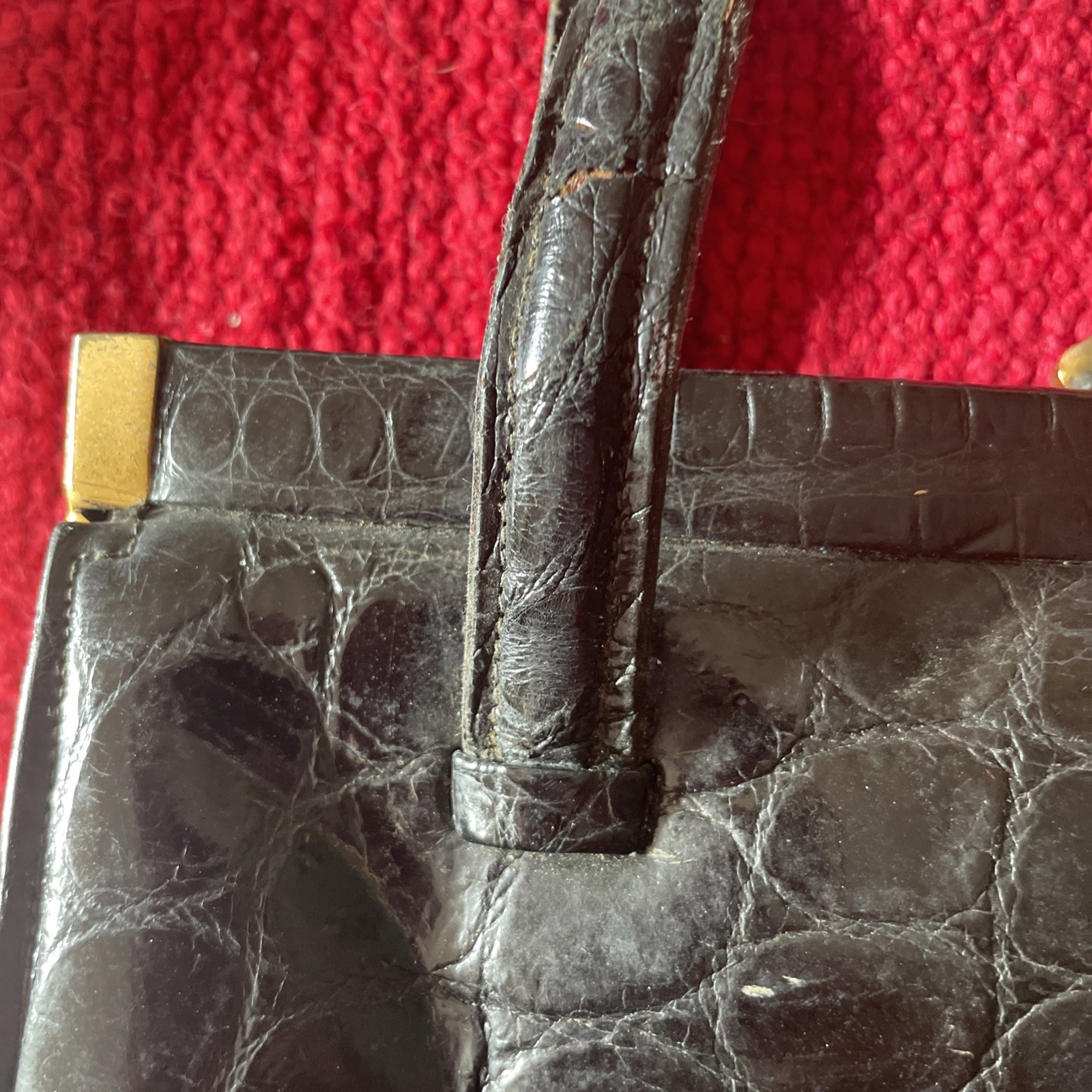 Authenticated Vintage Genuine Crocodile Skin Leather Neiman Marcus Handbag