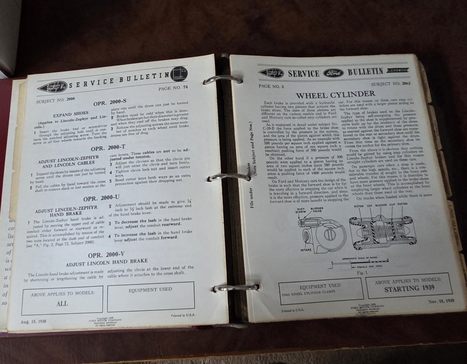 Hardcover Lincoln Zephyr Owners Club Service Bulletins In Spiral Binder