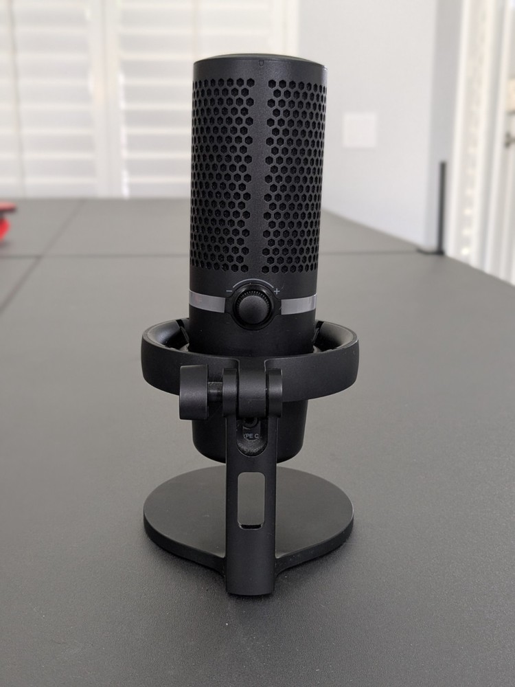 HyperX DuoCast ® RGB USB Condenser Microphone for PC, PS5, PS4, Mac, Low-profile