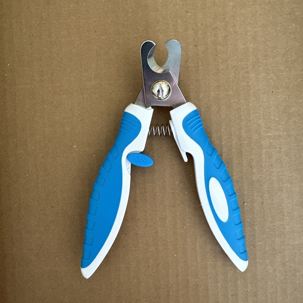 Scamper Pet Nail Clippers-Medium?