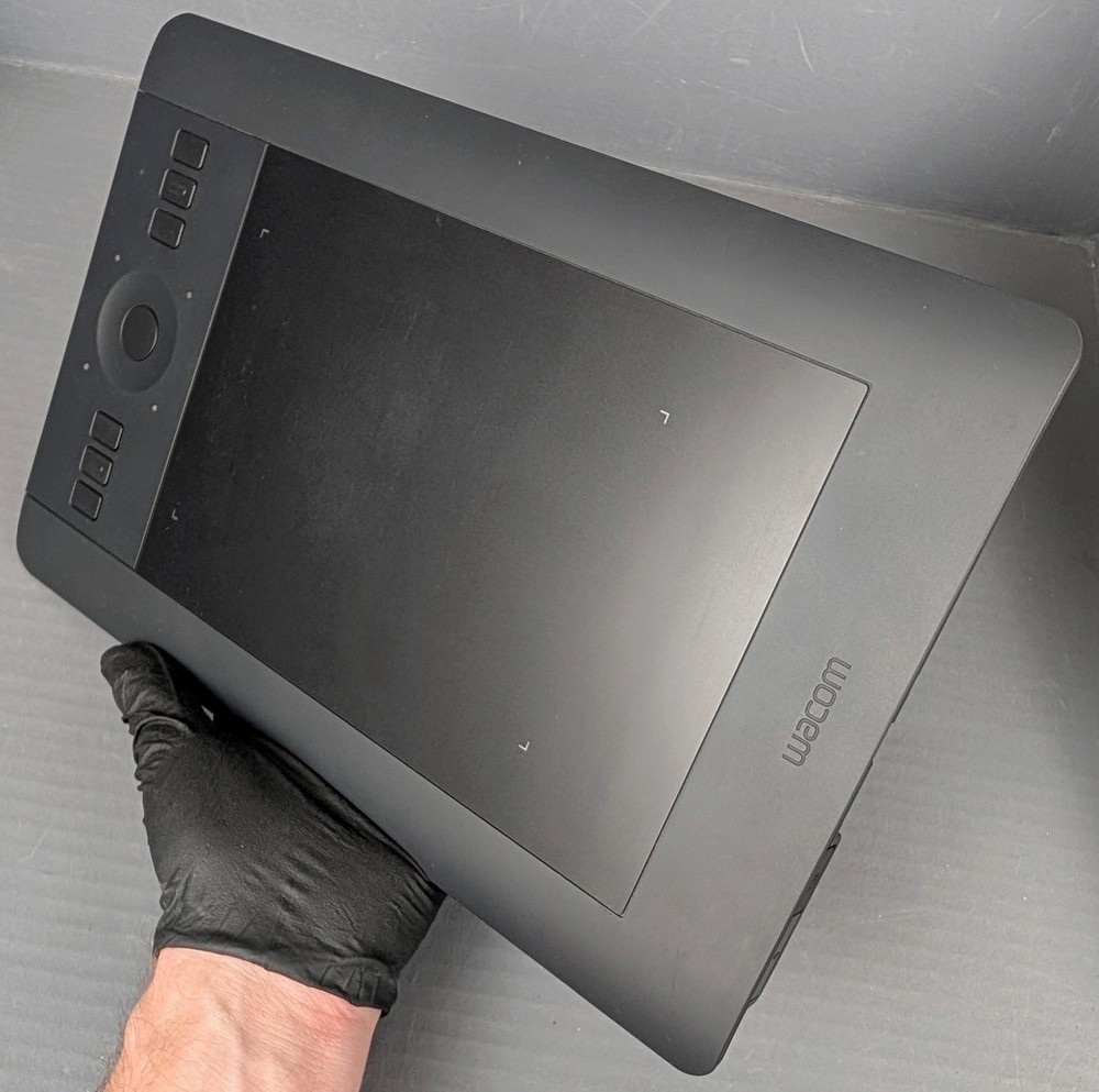 TESTED Wacom PTH451 Graphics Tablet INTUOS PRO Small