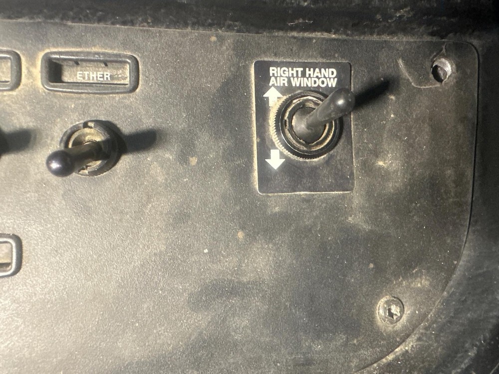 2001-2005 Peterbilt 378 SWITCH Dash Panel - Used