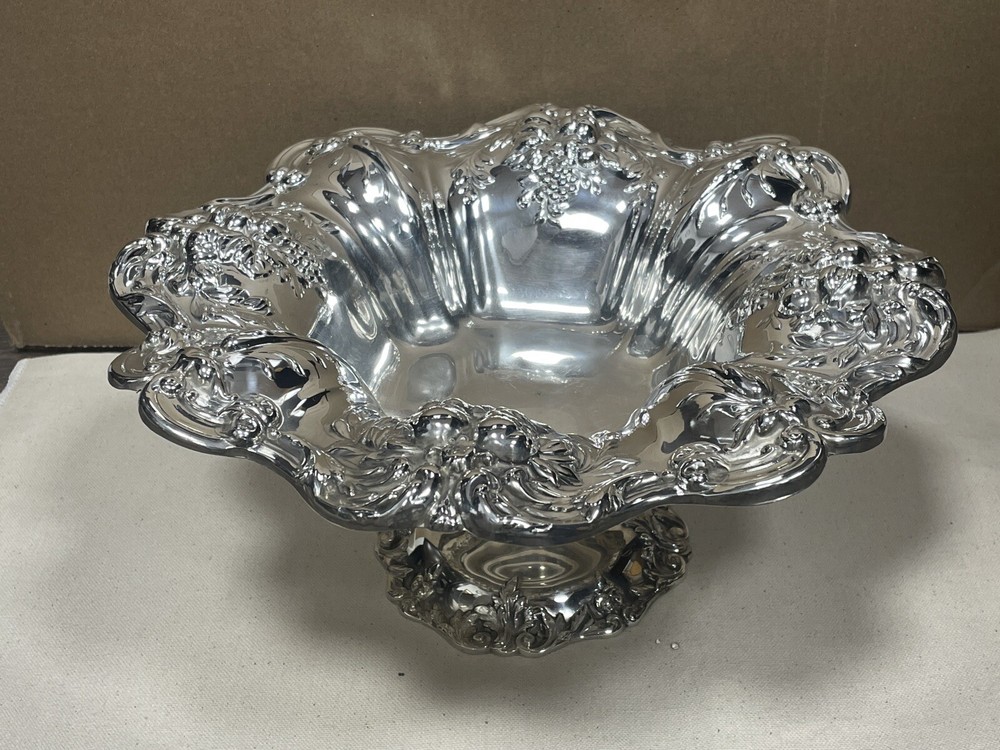 Reed & Barton Francis 1st Sterling Silver Repousse Compote