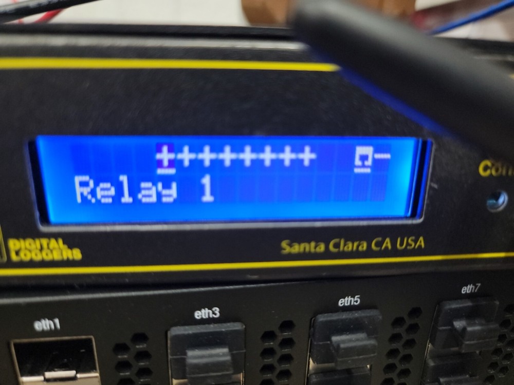 Digital Loggers DC Power Controller 8x15A - DC3 - Relay