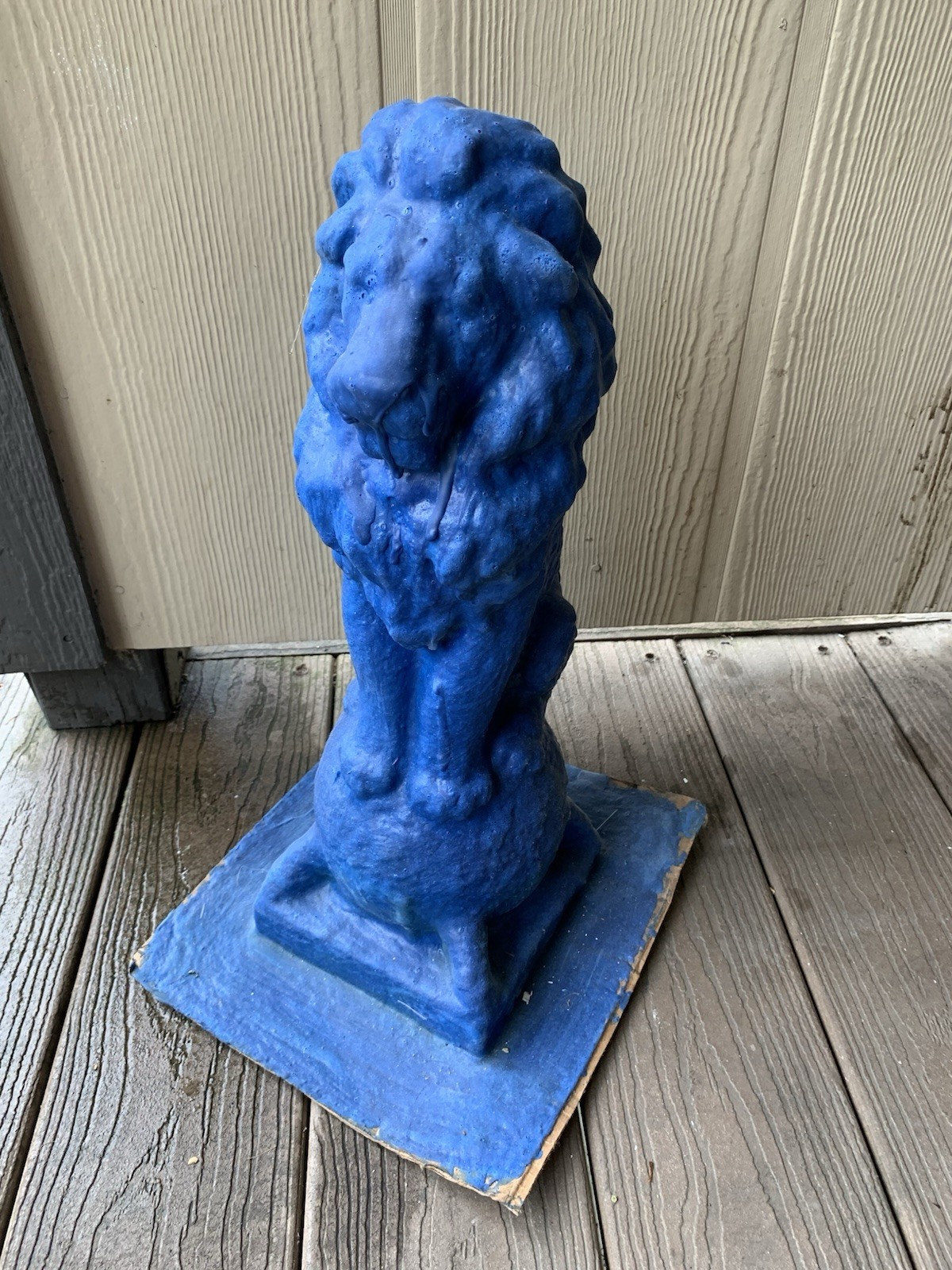 LATEX RUBBER MOLD Lion Sitting On A Ball YKM-L5055 H. 18”