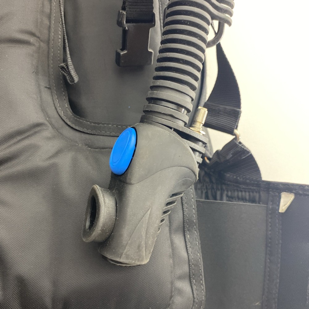 Mares Pegasus Triple BCD – Size Small – Excellent Condition – Scuba Diving BC