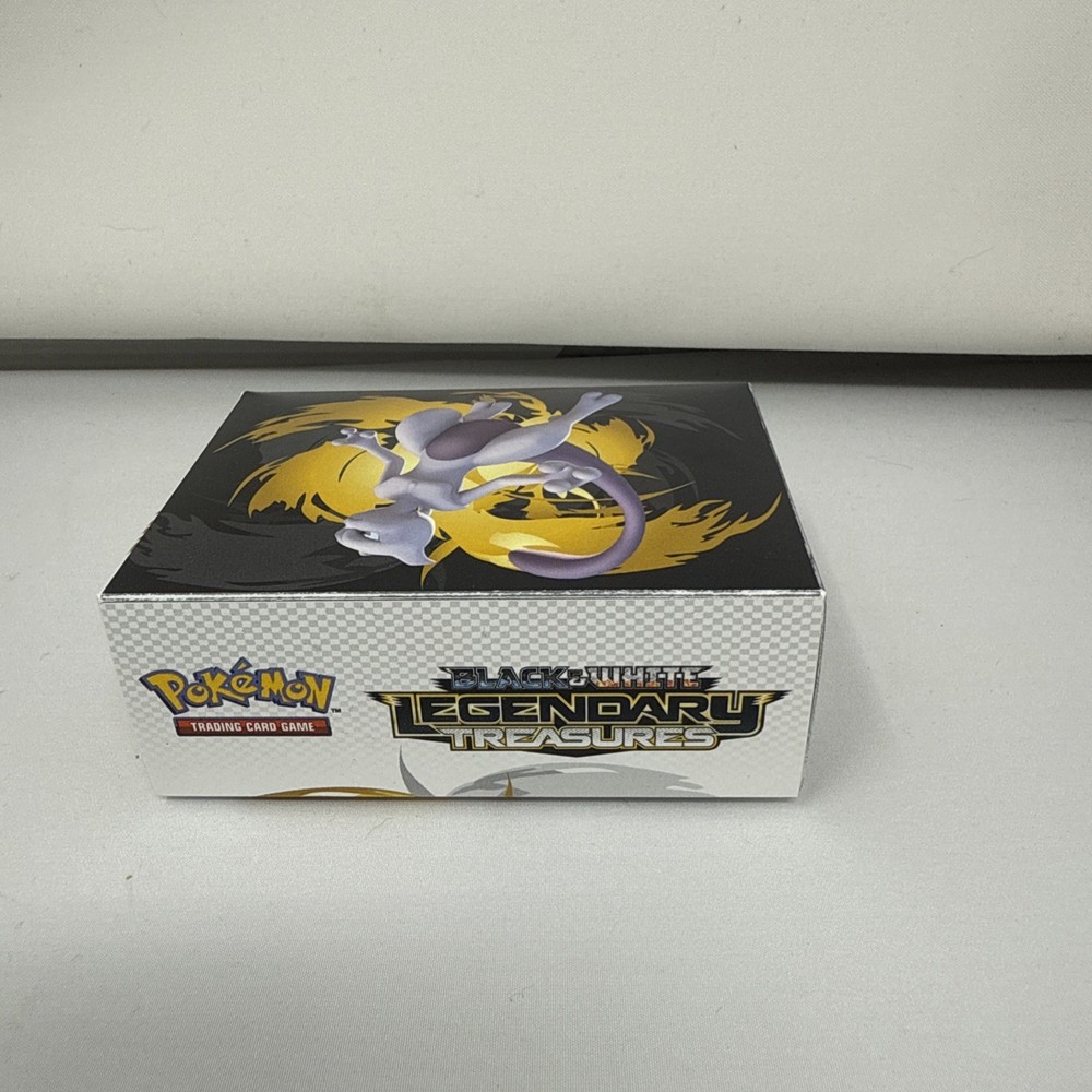 Pokémon BW Legendary Treasures Prerelease Deck Box